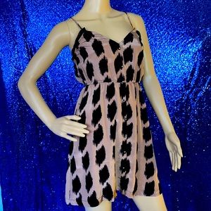 NWT Mels/River Song Ecote Dress XS 100% Silk